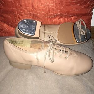 Tap dance shoes size 8